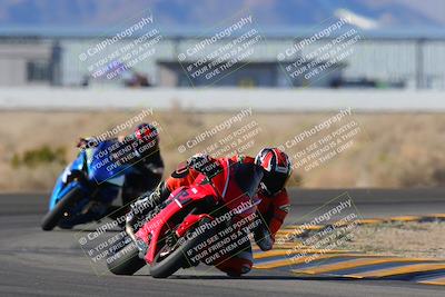 media/Dec-18-2022-SoCal Trackdays (Sun) [[8099a50955]]/Turn 4 (1pm)/